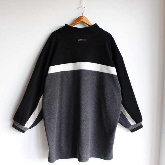 Tommy Jeans Black & Grey Color Block Sweater - Picture 2 of 5